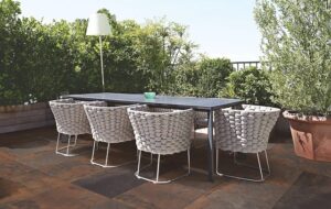 urban_landscaping_ideas-indogardening_blog-image